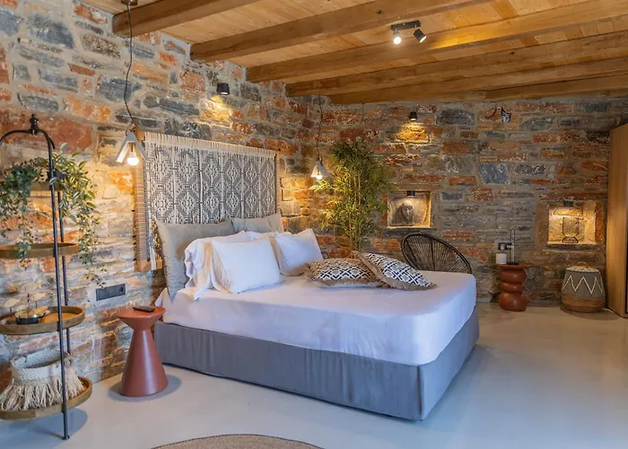 Harmony Luxury Naxos *