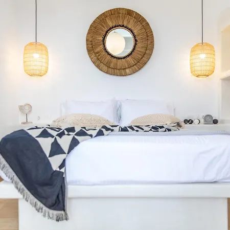 Harmony Luxury Naxos